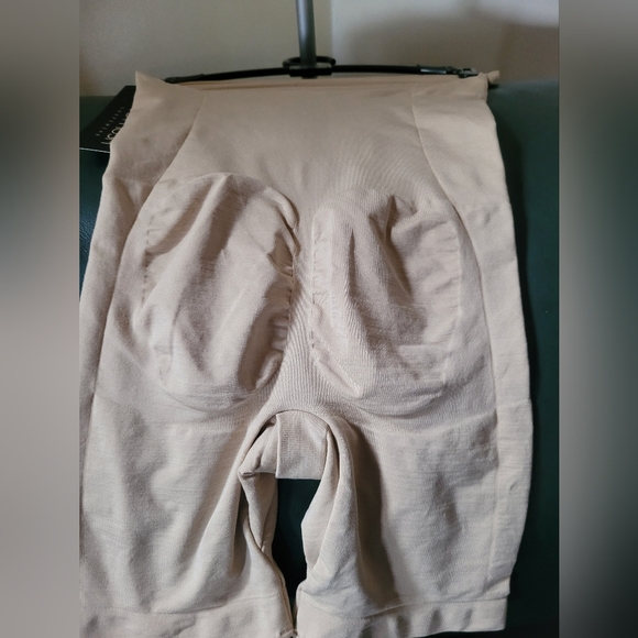 Body Hush shape wear - Picture 4 of 4